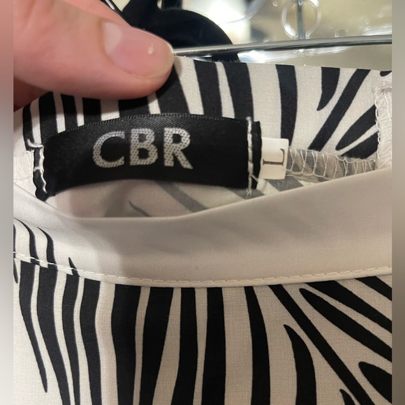 Fun Flowy Skirt - Picture 5 of 5